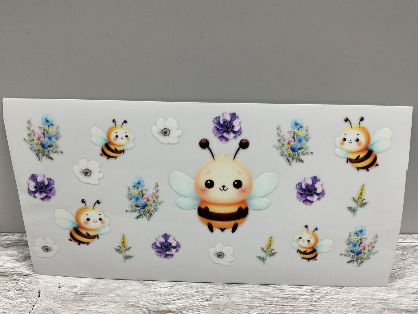 Spring Bee UV DTF transfer sticker, 16oz glass can wrap