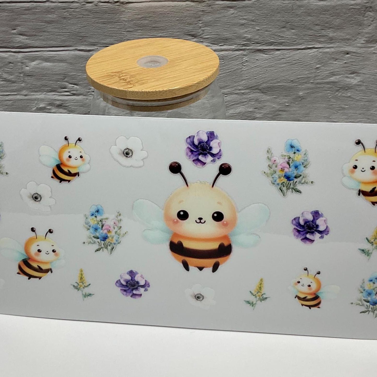 Spring Bee UV DTF transfer sticker, 16oz glass can wrap